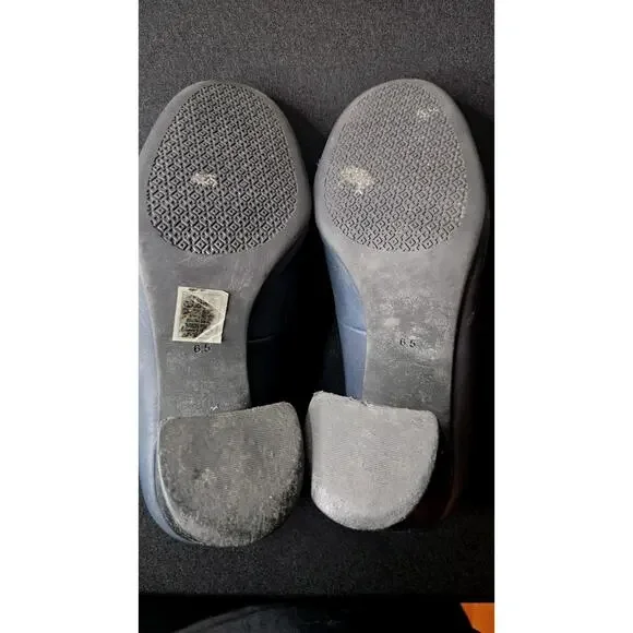 Women's Tory Burch JANEY Leather Block Heel Pumps Size 6.5 Navy 50MM - Picture 7 of 7